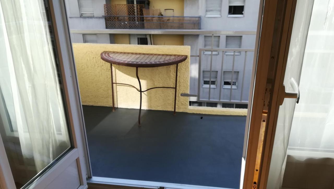 Charmant 3 Pieces 10 Min De Lyon Villeurbanne Bagian luar foto